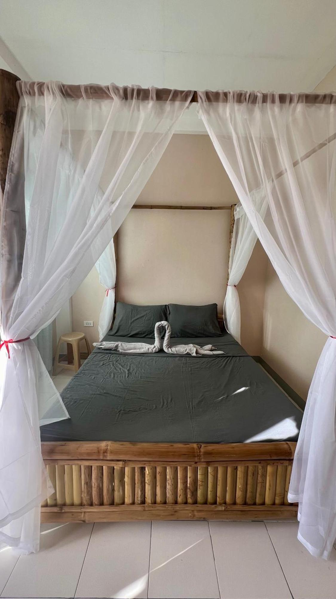 Mangoverde Guesthouse Moalboal Buitenkant foto
