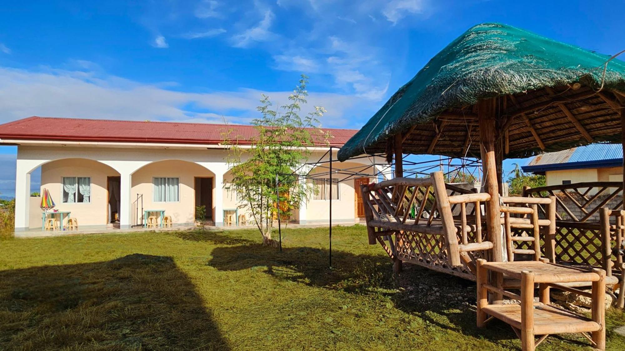 Mangoverde Guesthouse Moalboal Buitenkant foto